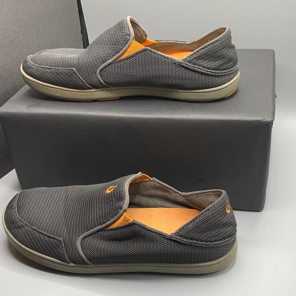 OLUKAI  | 9 MEN CASUAL SUMMER NON SLIP SLIP ON SHOES | GRAY ORANGE